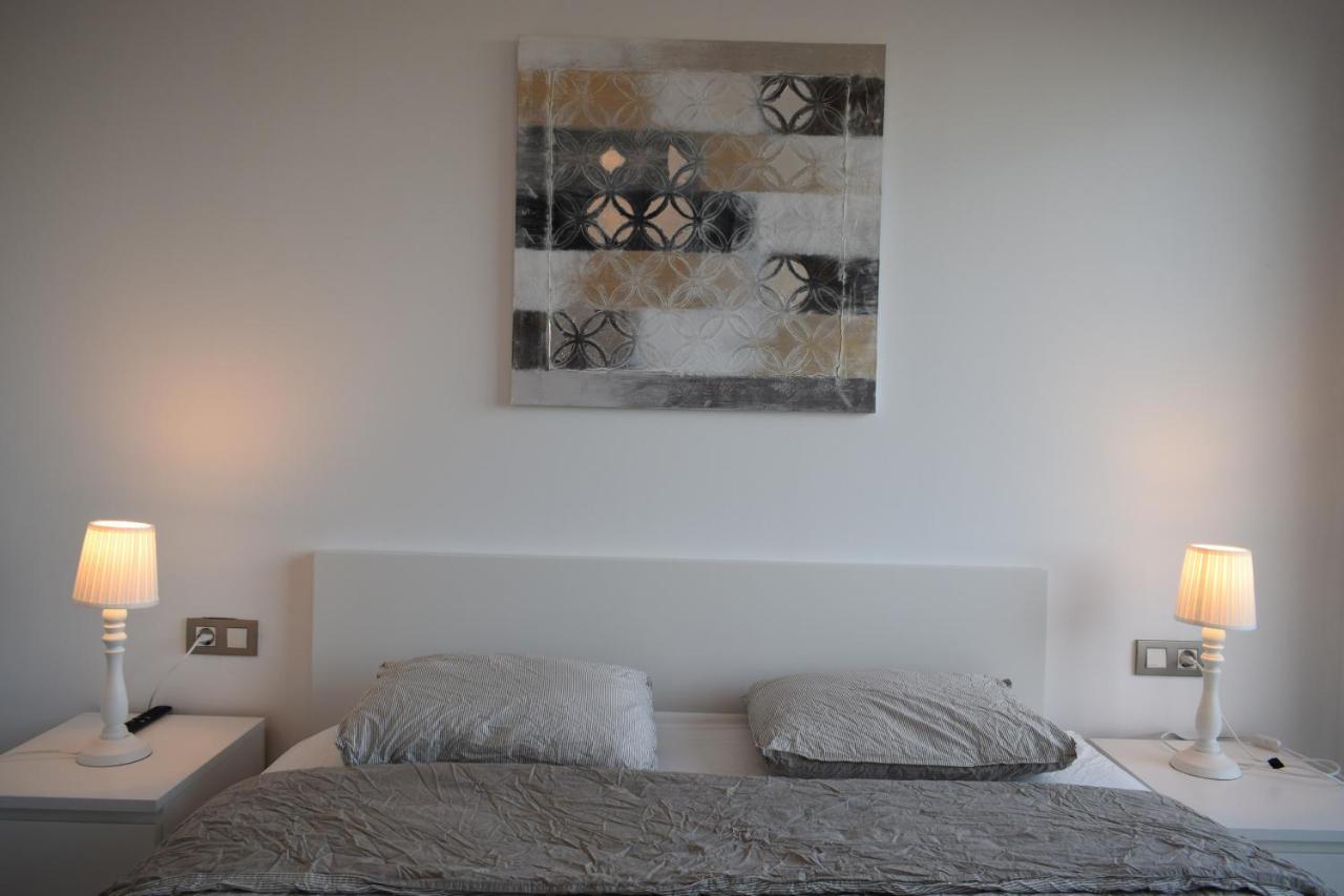 Magnificent Apartment Close To The Beach Sant Adrià de Besòs Kültér fotó