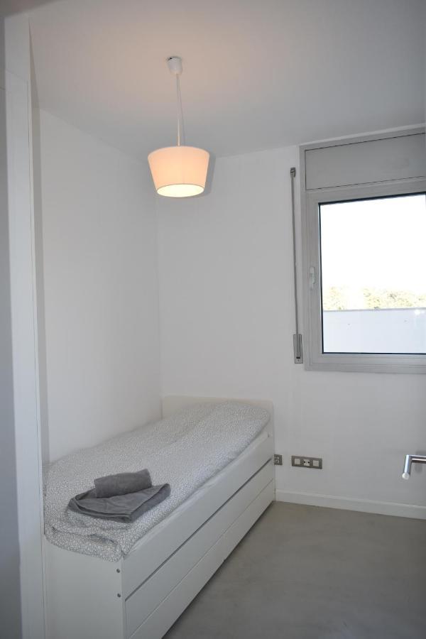Magnificent Apartment Close To The Beach Sant Adrià de Besòs Kültér fotó
