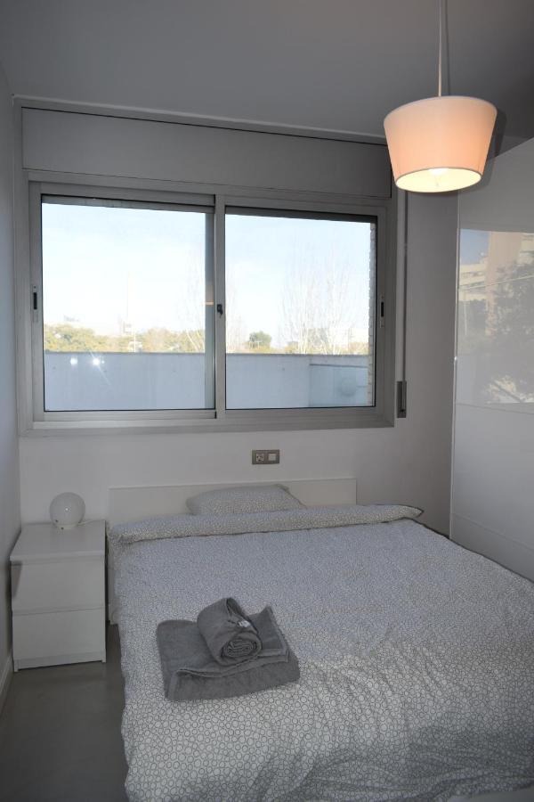 Magnificent Apartment Close To The Beach Sant Adrià de Besòs Kültér fotó