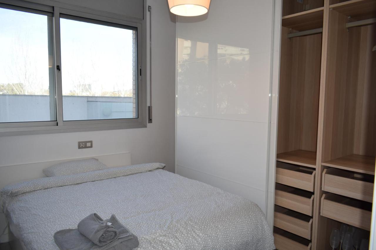 Magnificent Apartment Close To The Beach Sant Adrià de Besòs Kültér fotó